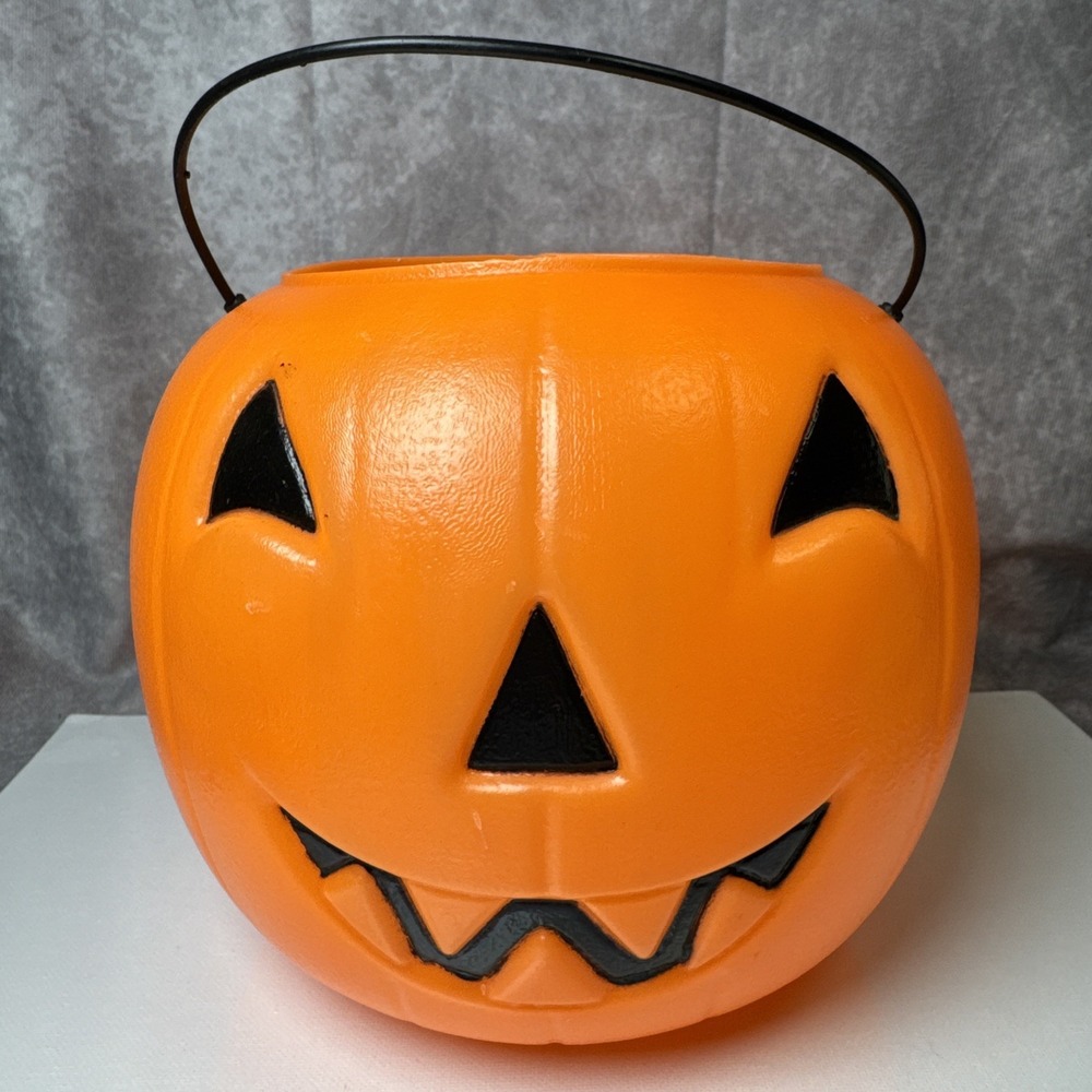 General Foam Plastic Blow Mold‎ Pumpkin Pail Halloween Bucket Jack-O-Lantern USA